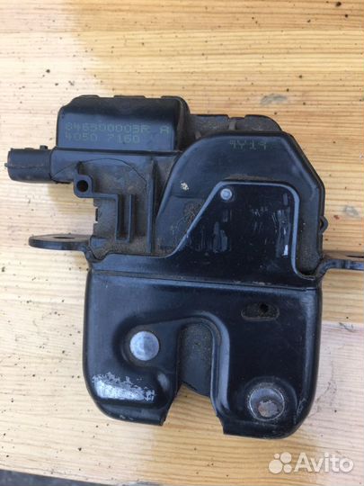 Замок крышки багажника меган 3