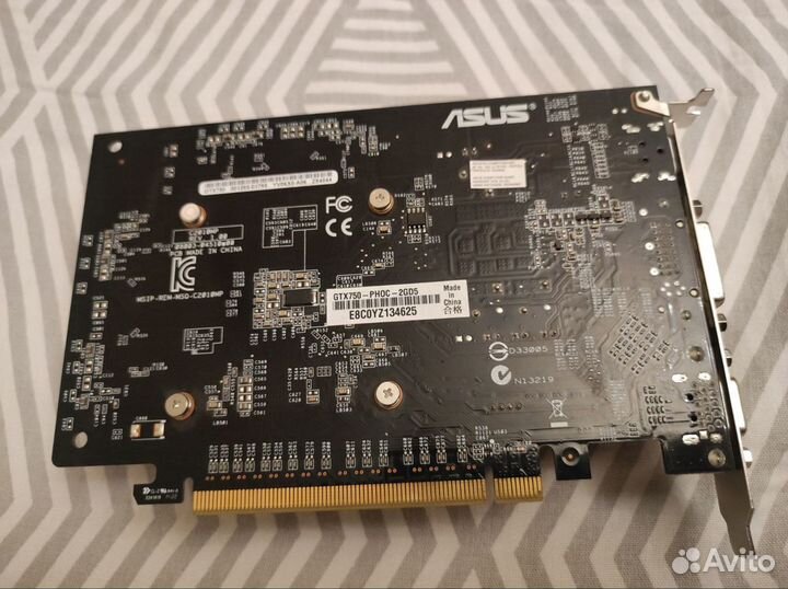 Видеокарта asus GTX750 2 Гб