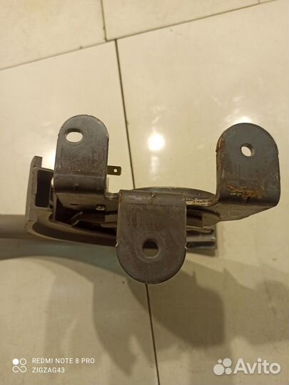 Рычаг стояночного тормоза (ручник) (Hyundai H-1)