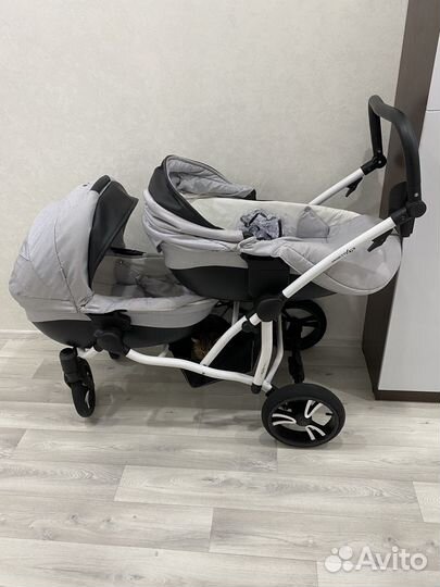 Коляска 3 в 1 для двойни и погодок