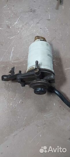 Корпус топливного фильтра Nissan Serena c23