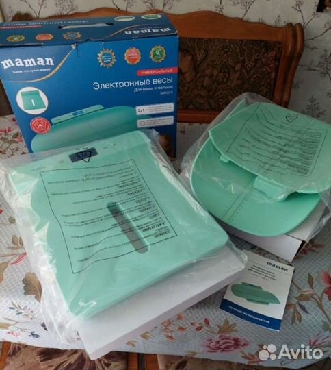Весы электронные с лотком для новорожденных Maman
