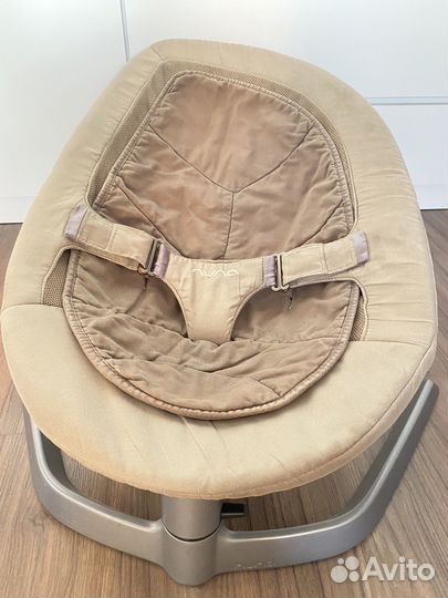 Детский шезлонг nuna leaf