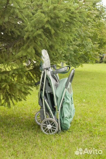 Прогулочная коляска