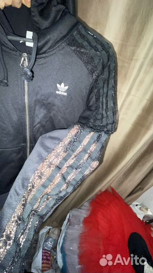 Костюм спортивный adidas