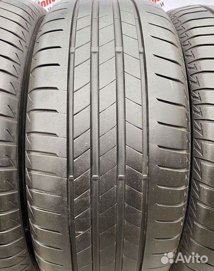 Bridgestone Turanza T005 225/55 R17