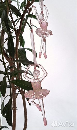 Елочные игрушки акрил