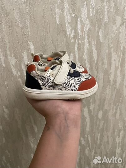 Кеды обувь для первых шагов 18 р
