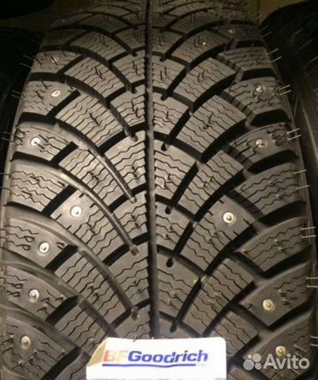 Bfgoodrich G-Force Stud 215/55 R16