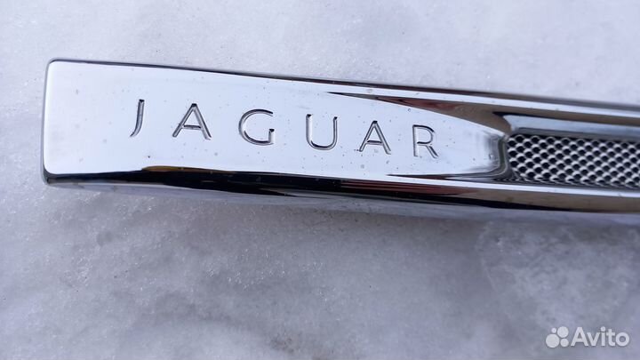 Jaguar XJ X351 2014-15г хром молдинг правого крыла