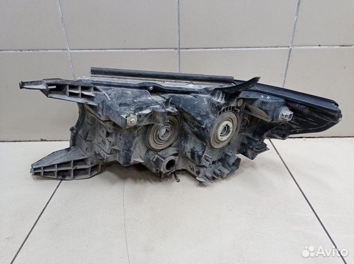 Фара передняя правая Toyota Land Cruiser Prado