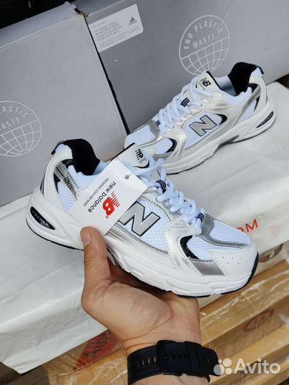Кроссовки NB 530