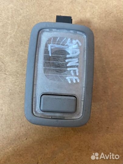 Плафон подсветки салона задний левый Hyundai Santa