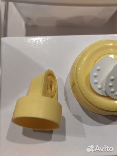 Молокоотсос medela электрический