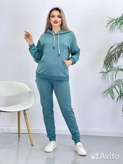 Спортивный костюм для беременных и кормящих