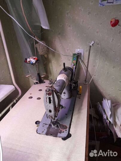 Производственная швейная машина