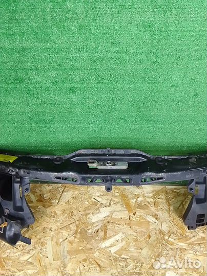 Панель передняя Mercedes Vito Viano W639