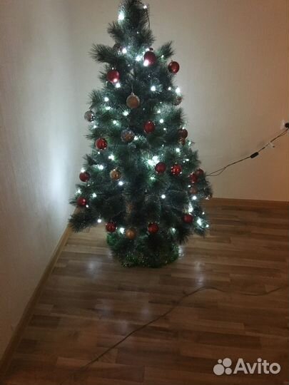 Елка искусственная