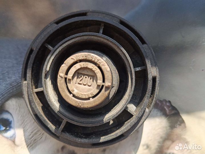 Крышка расширительного бачка