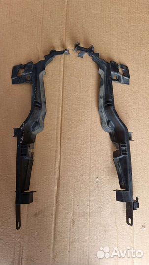 Накладка переднего крыла левая правая Mondeo 4