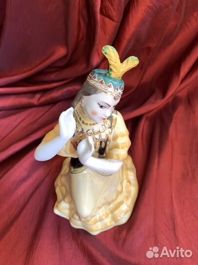 Казахский танец статуэтка дфз 1960-е годы