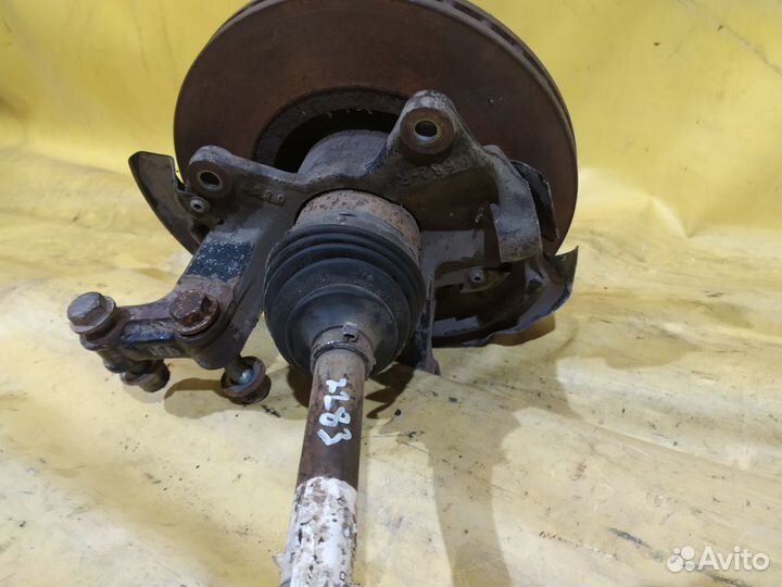 Кулак поворотный передний левый Renault Megane 3