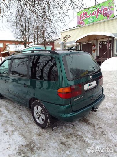 Volkswagen Sharan 1.9 AT, 1997, 395 000 км