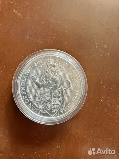 Монета Лев. Серии Звери Королевы.серебро