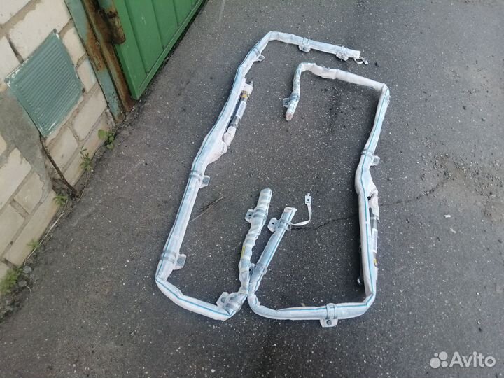 Шторка безопасности боковая Range Rover Sport 2