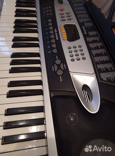 Синтезатор