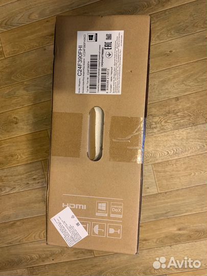 Монитор Samsung 23.5