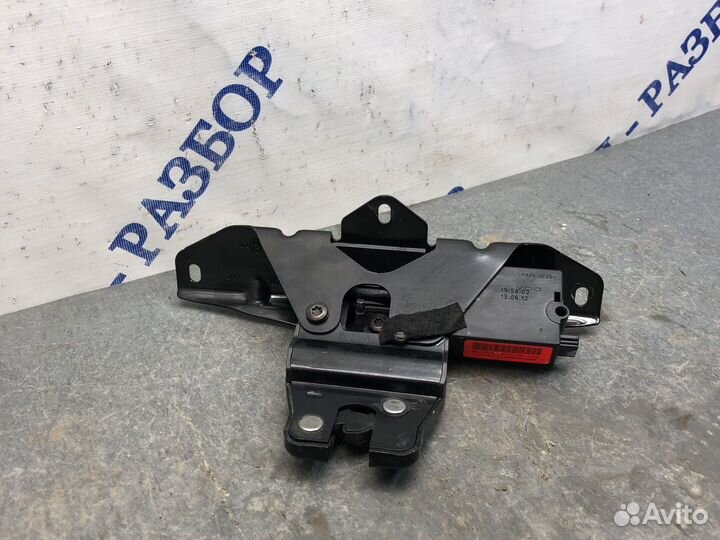 Замок крышки багаж BMW X6