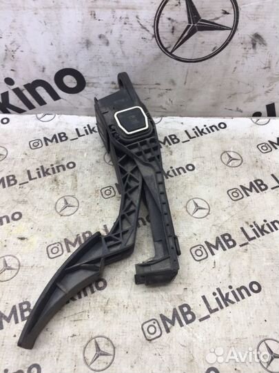 Педаль газа Mercedes-Benz Ml W164
