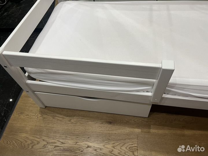 Детская кроватка 140х70