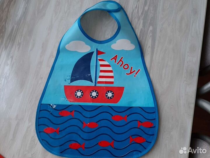 Нагрудники