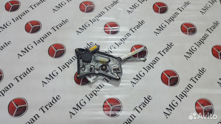 Стеклоподъемник передний левый на BMW E32