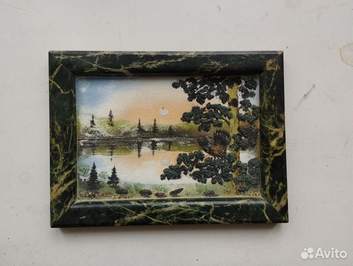 Картина-панно из камня