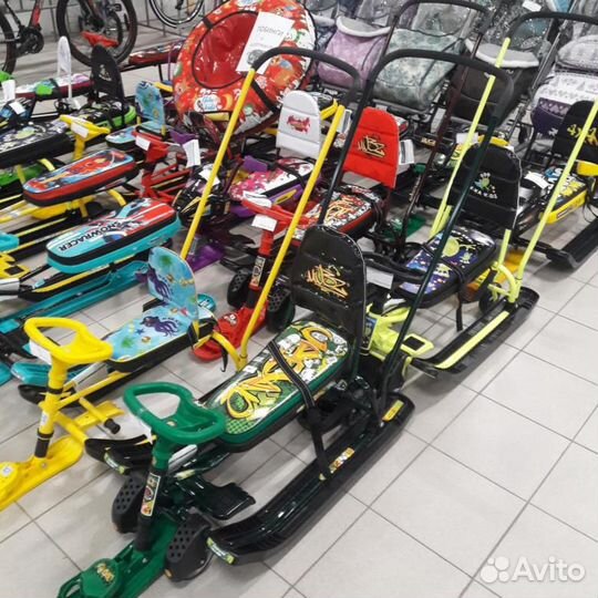 Снегокат санки на лыжах новые