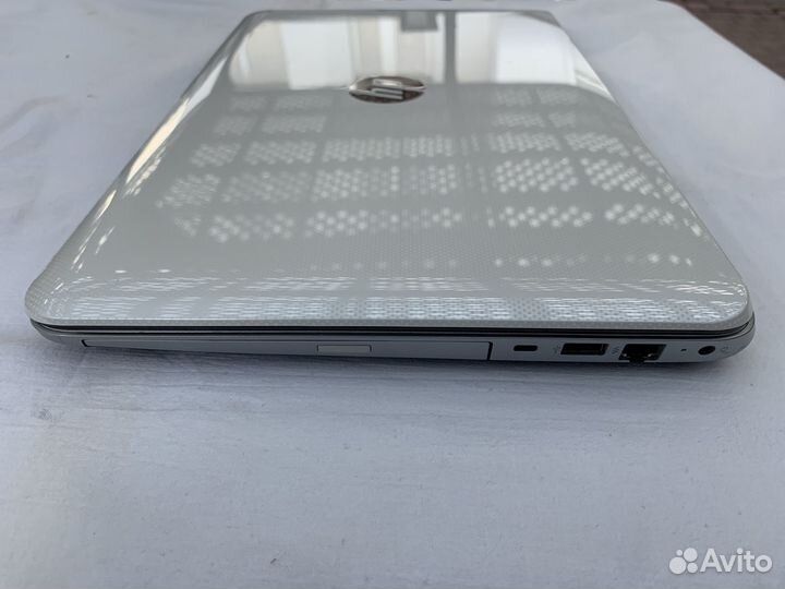 Ноутбук HP 15-E072SR