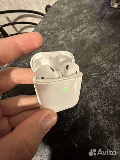 Airpods 2