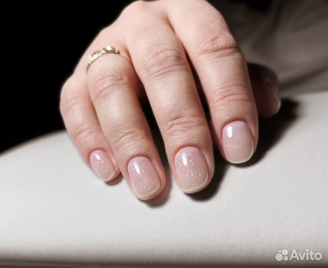 Маникюр и педикюр