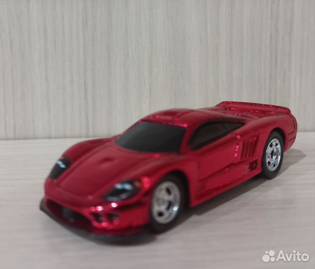 Модель Hot Wheels Premium Saleen S7