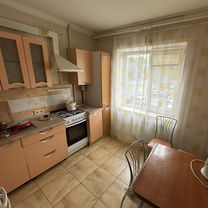 2-к. квартира, 54 м², 3/9 эт.