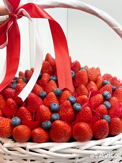 Клубника Подарок на свадьбу Съедобные букеты