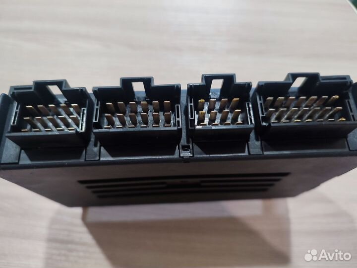 Блок управления двигателем Mercedes-benz zgs 003