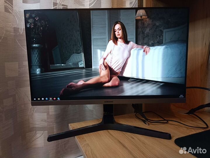 Монитор Samsung 24, S24R350FHI