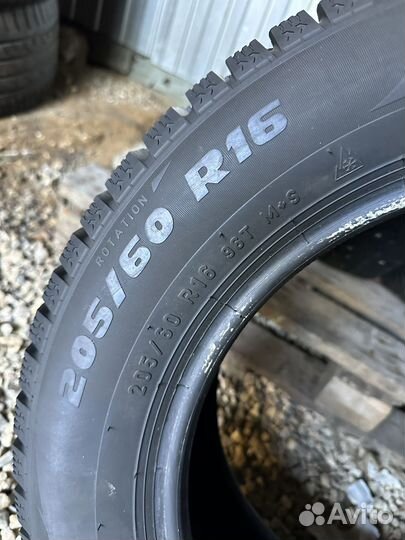 Formula Ice 205/60 R16