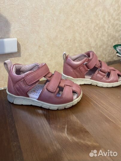 Сандалии детские ecco 21