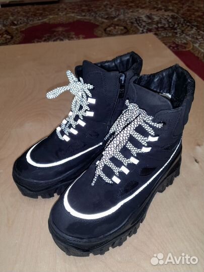 Ботинки детские для девочки, зимние 34 размера