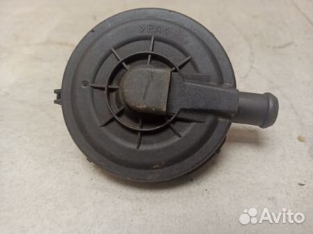 Клапан вентиляции картера